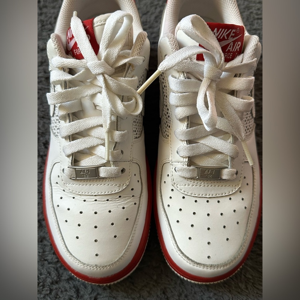 Vintage Nike Air Force 1 AF1 '07 White Varsity Red Youth Size 6.5 - Picture 11 of 15
